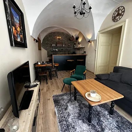 아파트 Joe Apartman, Maesiarska , Sukromne Parkovanie 코시체