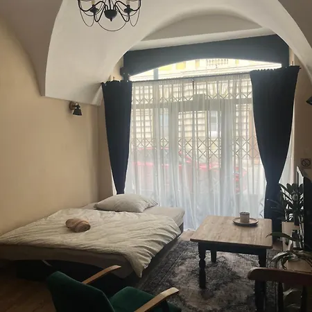 Jö Apartmán, Mäsiarska , Súkromné Parkovanie Košice